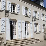 Couette-café Moulin Royale 4*