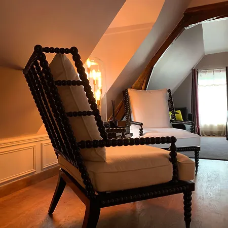 Moulin Royale Couette-café 4*