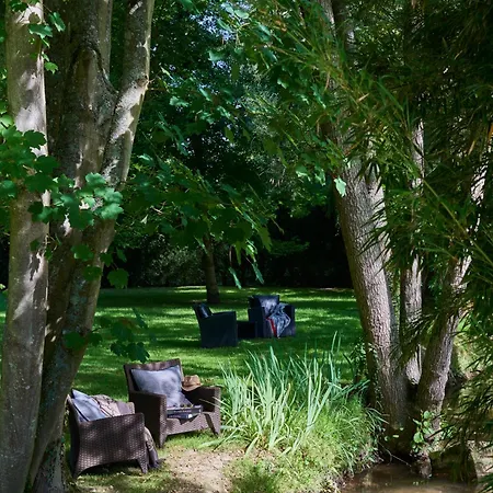 Couette-café Moulin Royale 4*